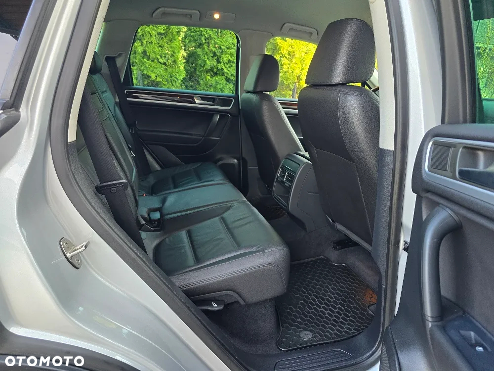 Volkswagen Touareg - 27