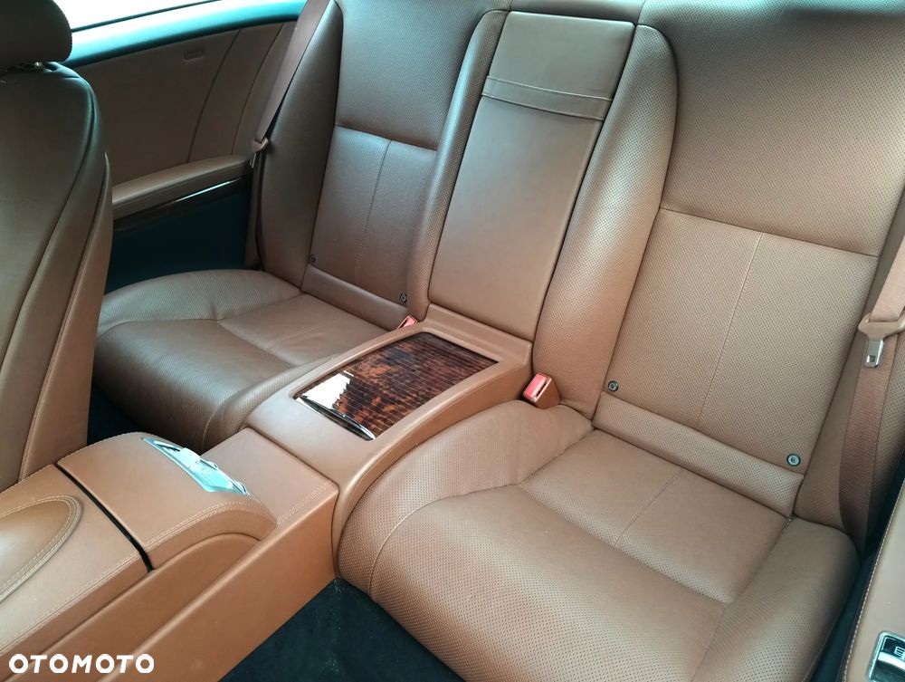 Mercedes-Benz CL 500 4-Matic - 17