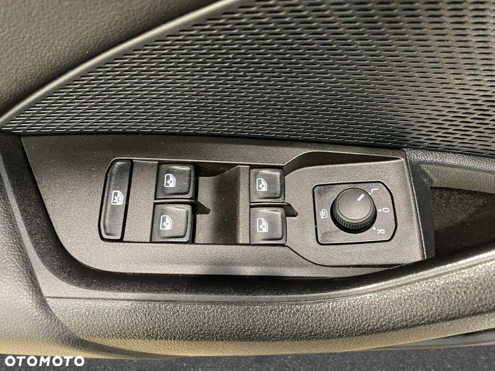 Skoda Octavia 2.0 TDI Ambition DSG - 14