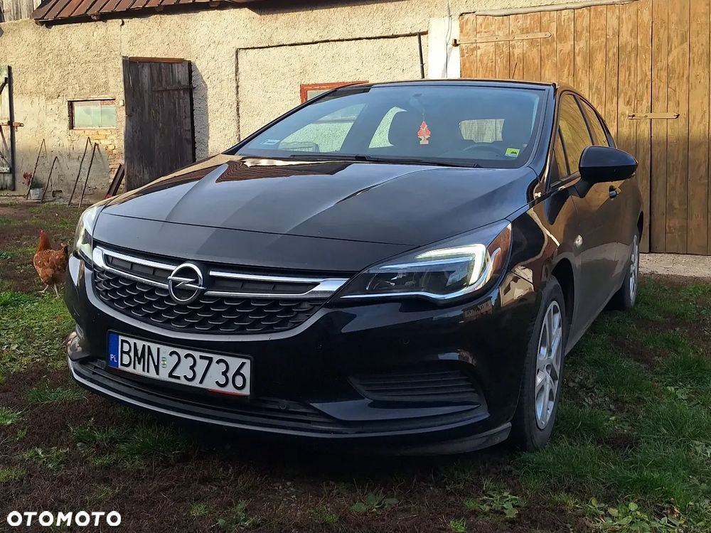 Opel Astra 1.6 CDTI Enjoy - 1