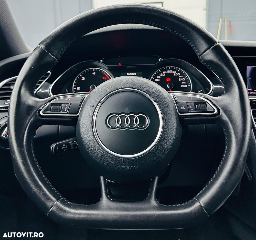 Audi A4 2.0 TDI DPF S line Sportpaket - 31