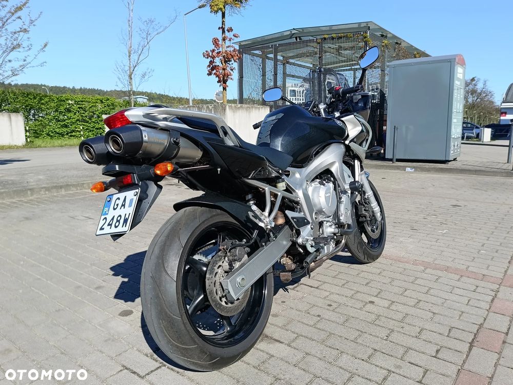 Yamaha FZ6 - 6