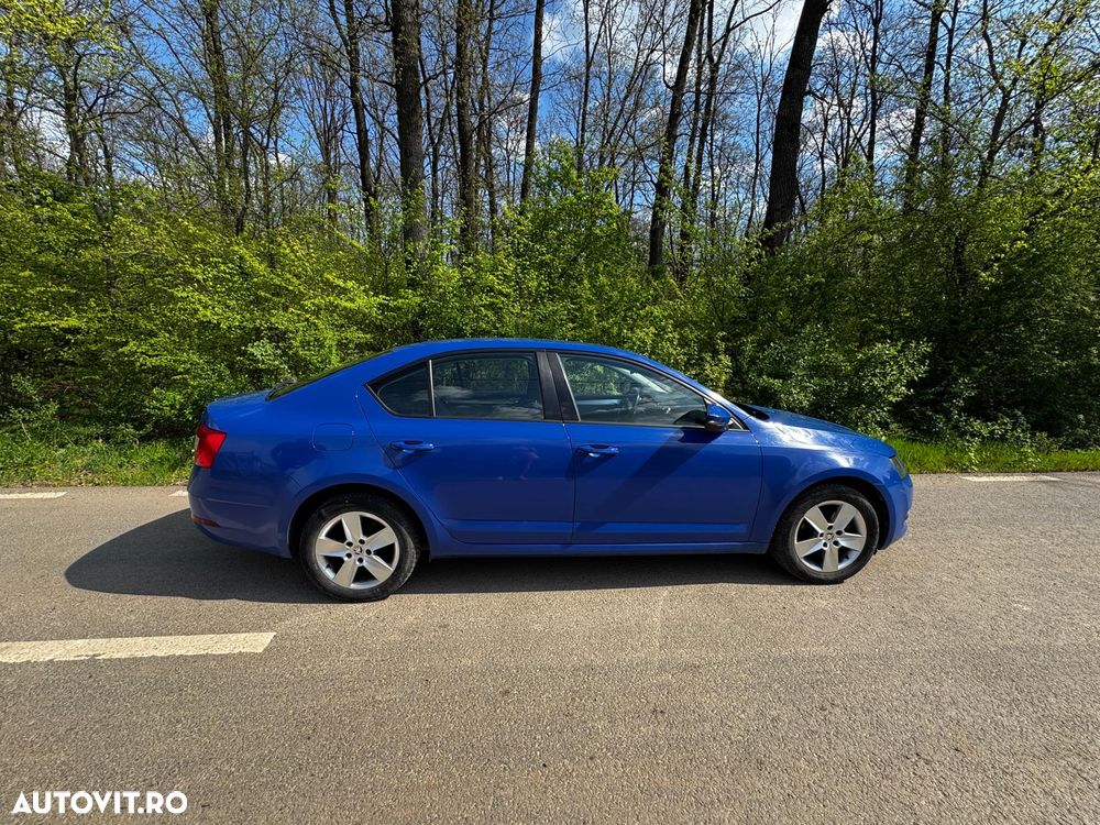 Skoda Octavia 1.6 TDI Ambition - 9