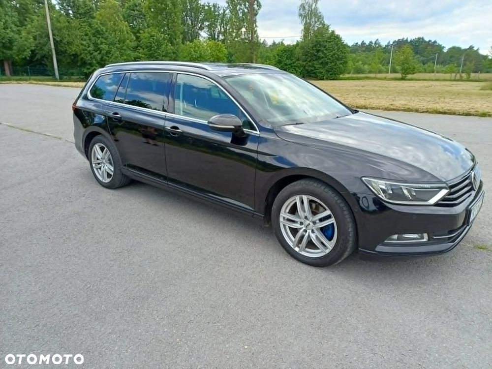 Volkswagen Passat - 4