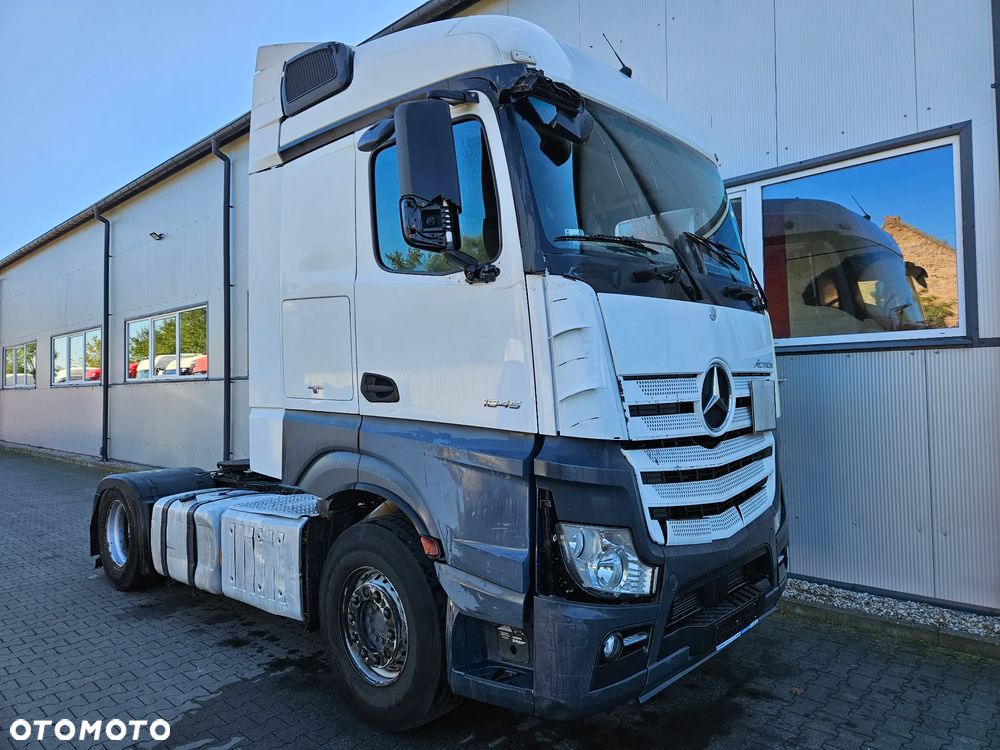 Mercedes-Benz ACTROS 1845 StreamSpace - 1