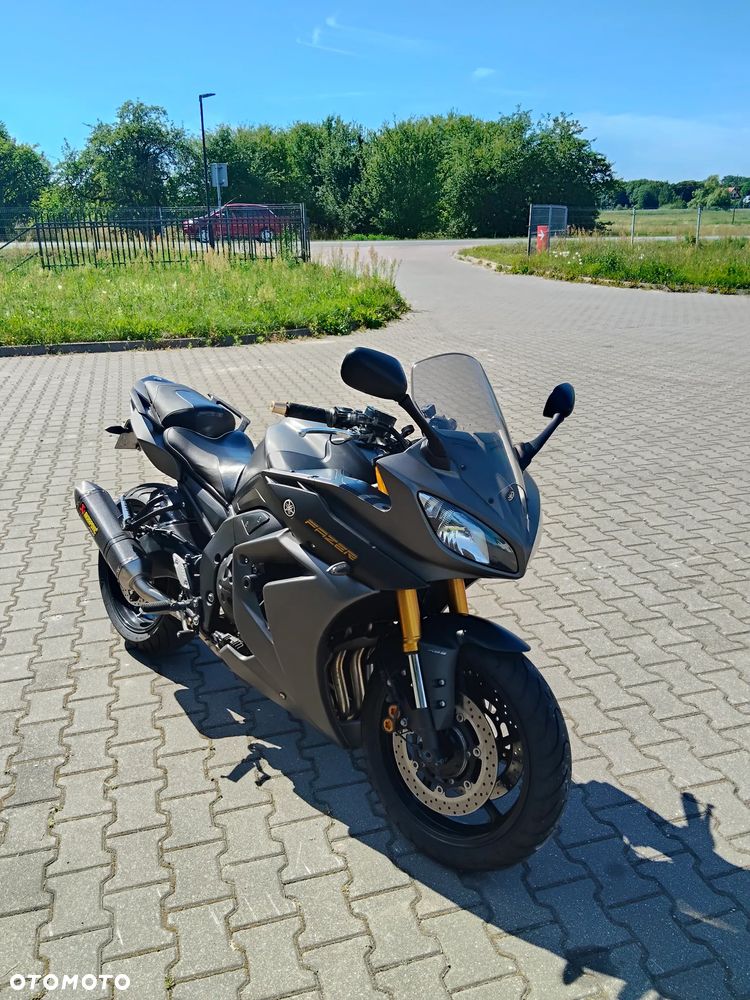 Yamaha FZ8 - 1