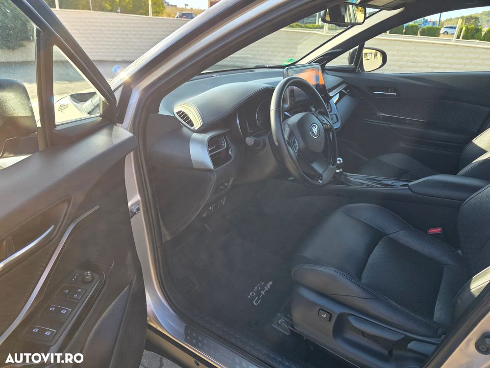 Toyota C-HR Style Selection - 6