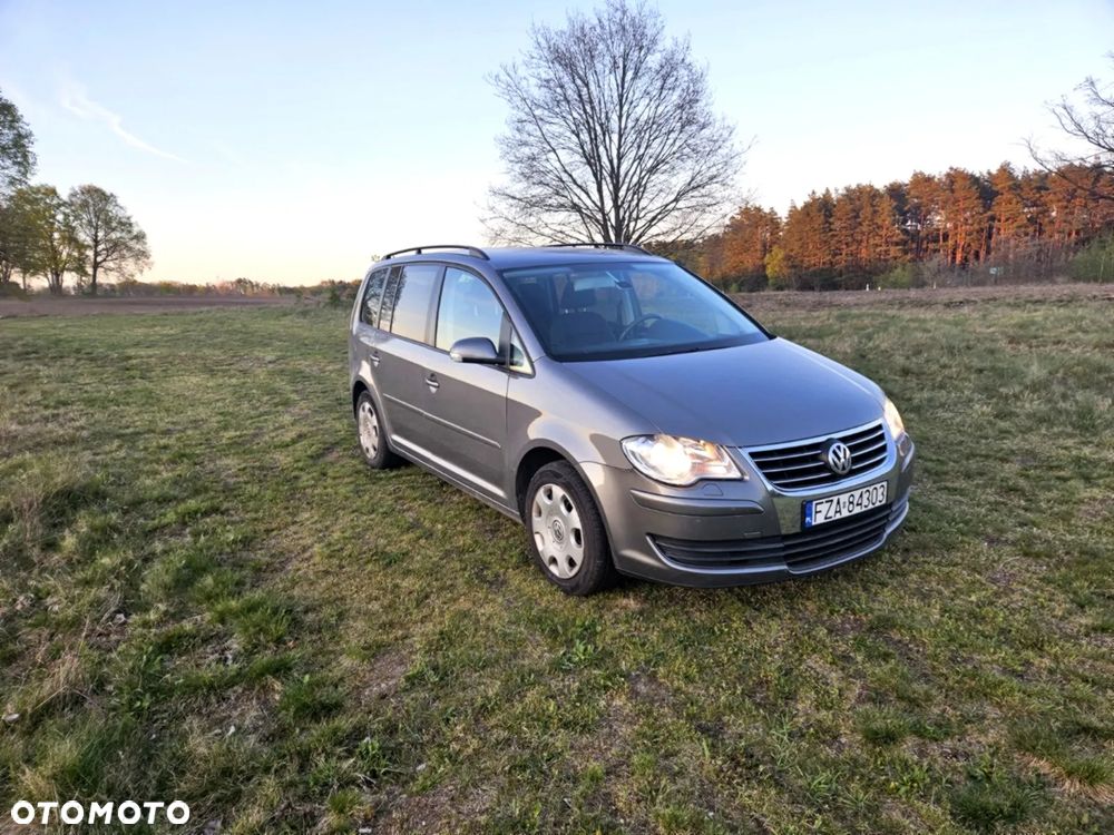 Volkswagen Touran 1.9 TDI Highline - 11