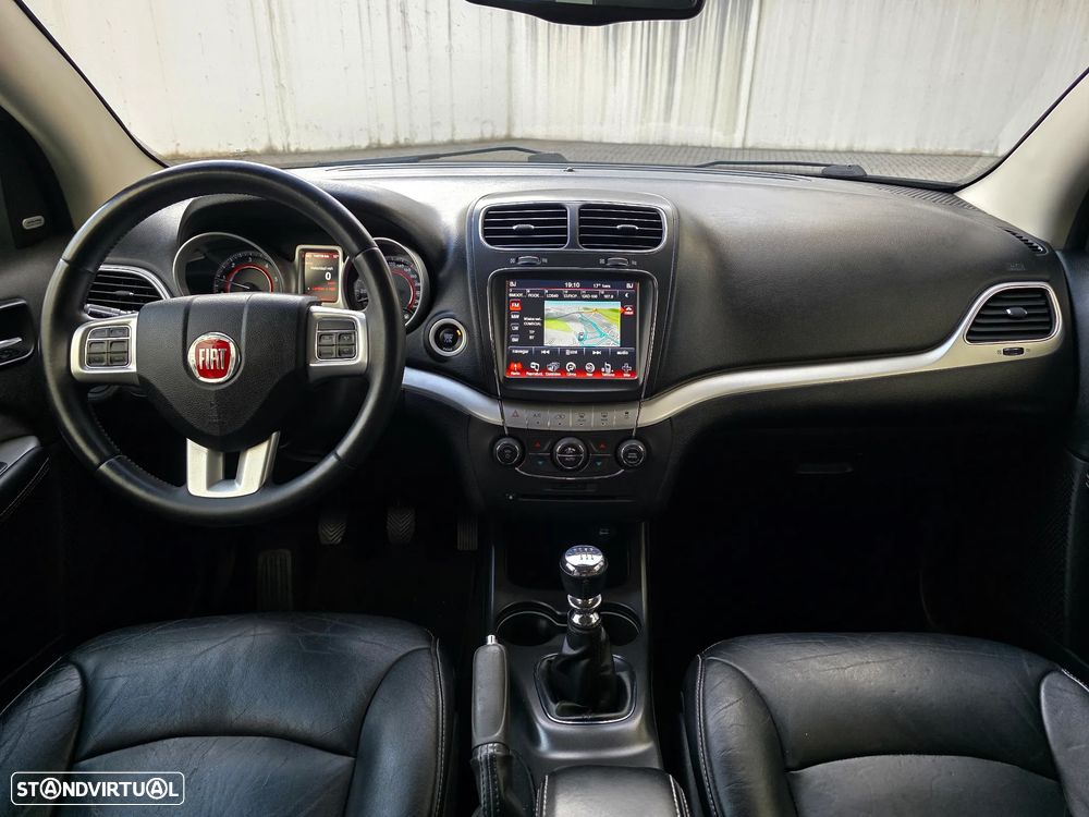 Fiat Freemont 2.0 M-Jet Cross - 33