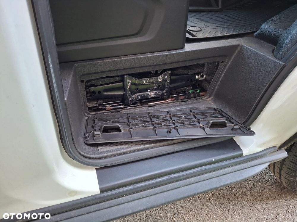 Ford Transit - 21