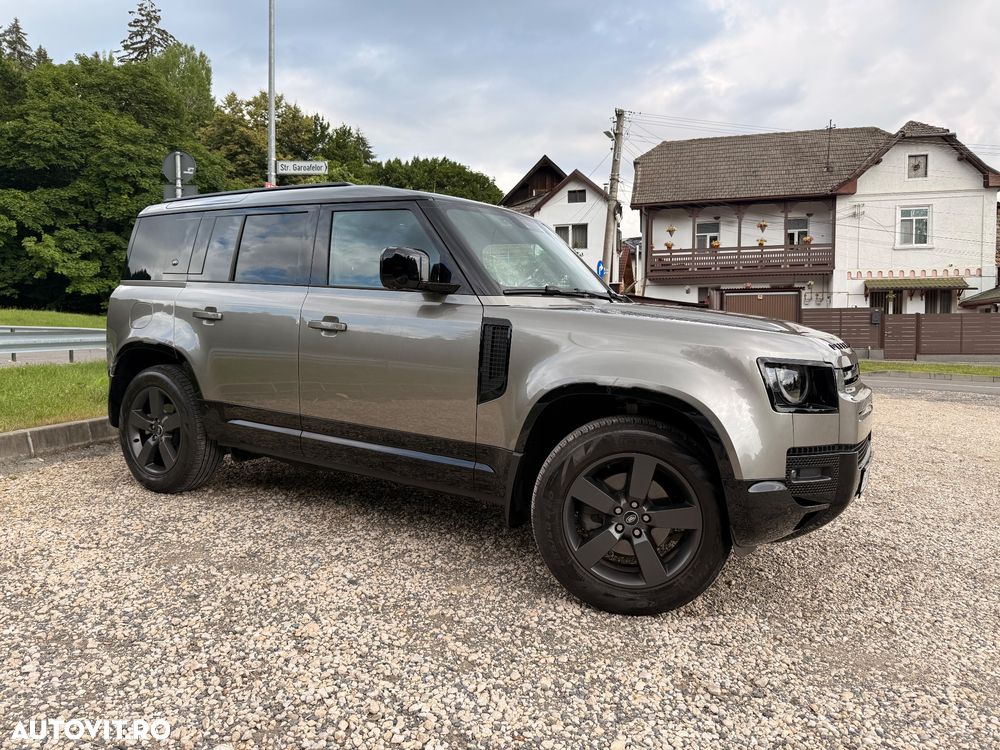 Land Rover Defender - 3