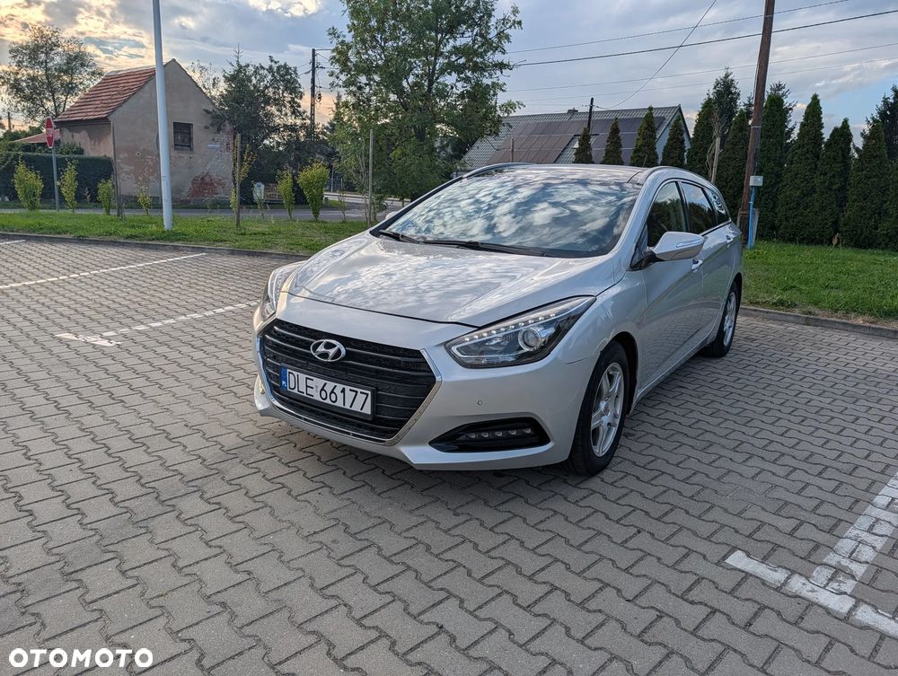 Hyundai i40 Kombi blue 1.7 CRDi Premium - 4