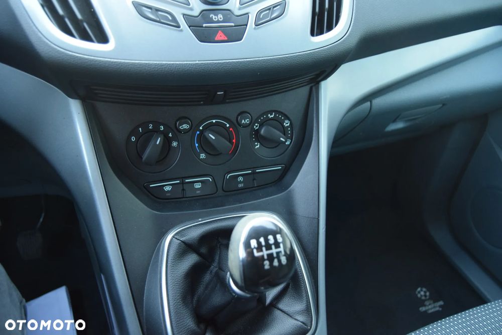 Ford C-MAX 1.6 TDCi Start-Stop-System Titanium - 19