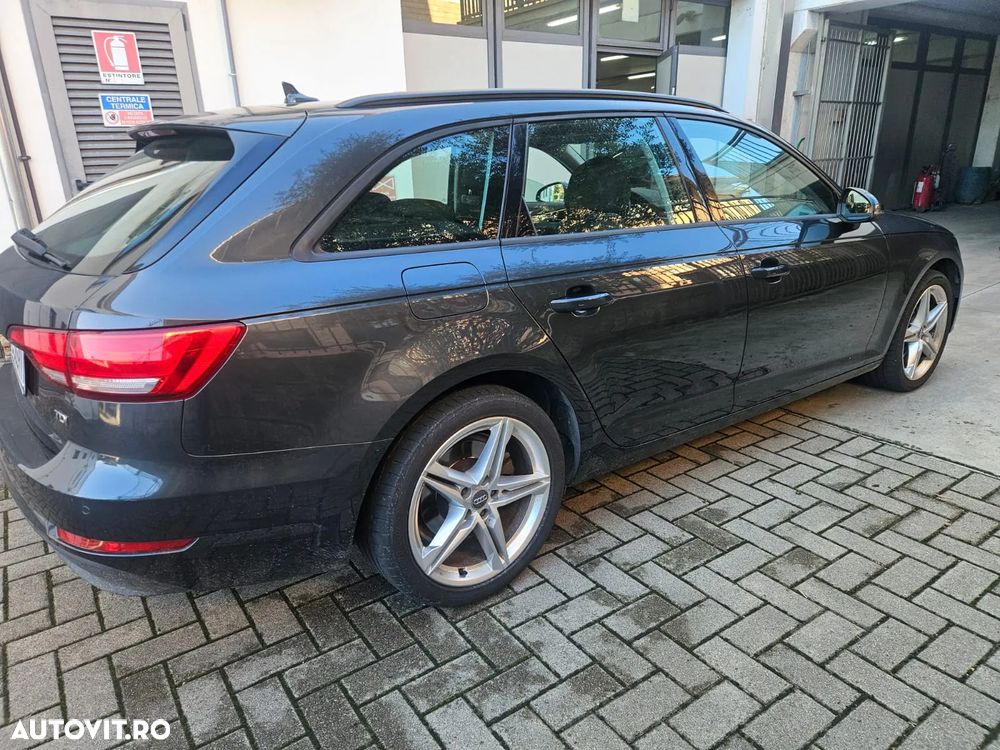 Audi A4 Avant 2.0 TDI DPF Ambiente - 8