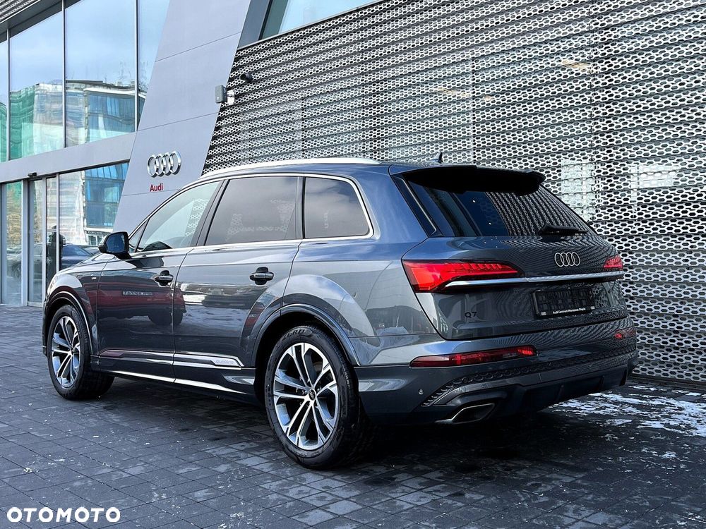 Audi Q7 - 3