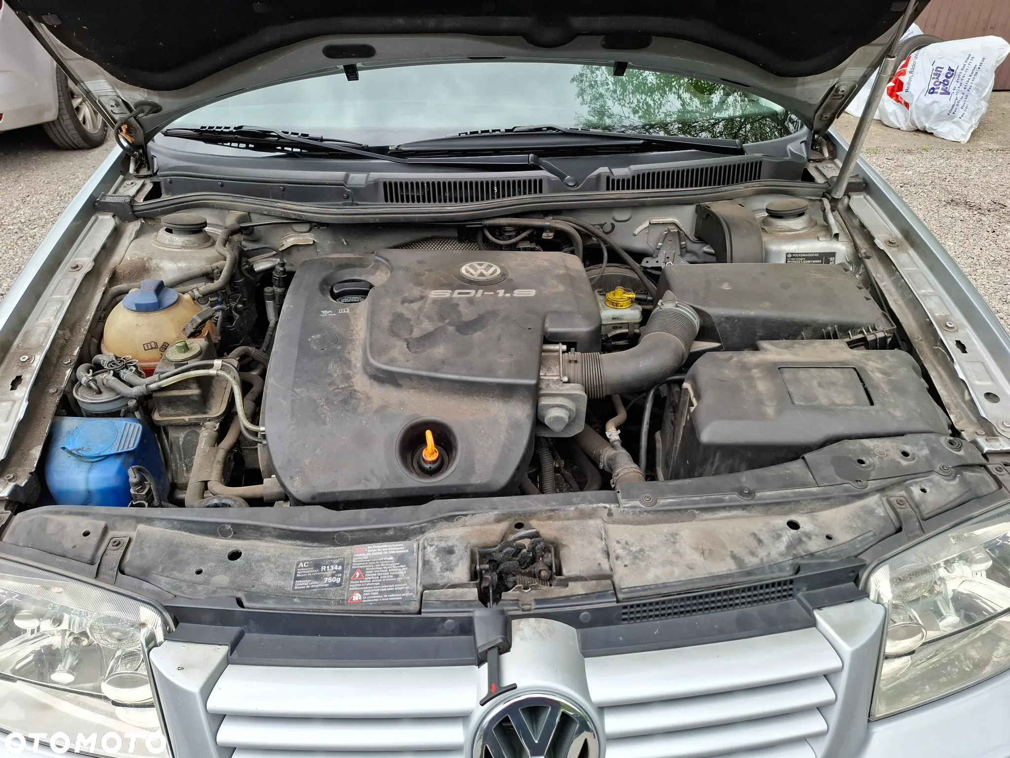Volkswagen Bora 1.9 SDI Comfortline - 16