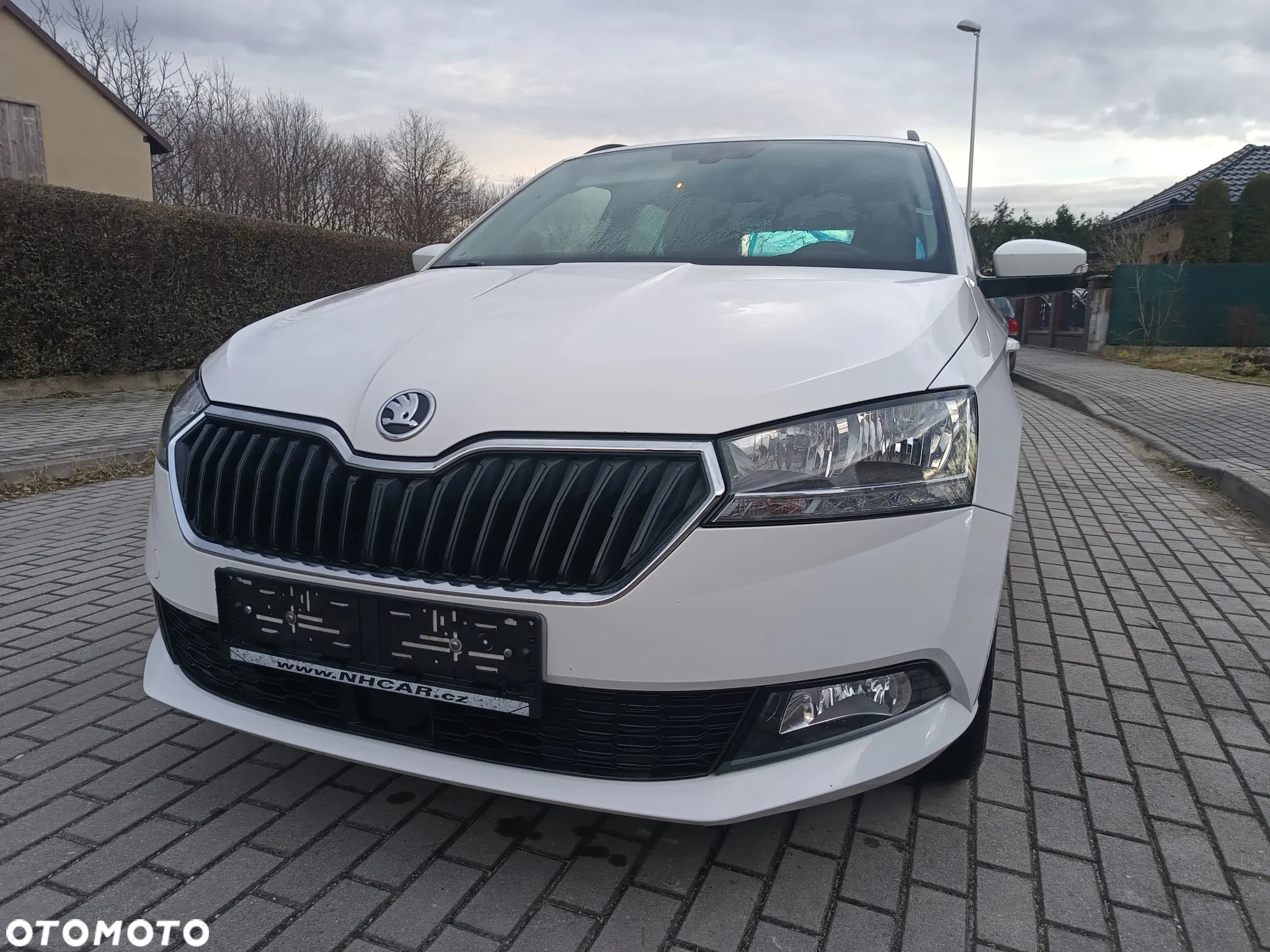 Skoda Fabia 1.0 TSI Ambition Plus - 2