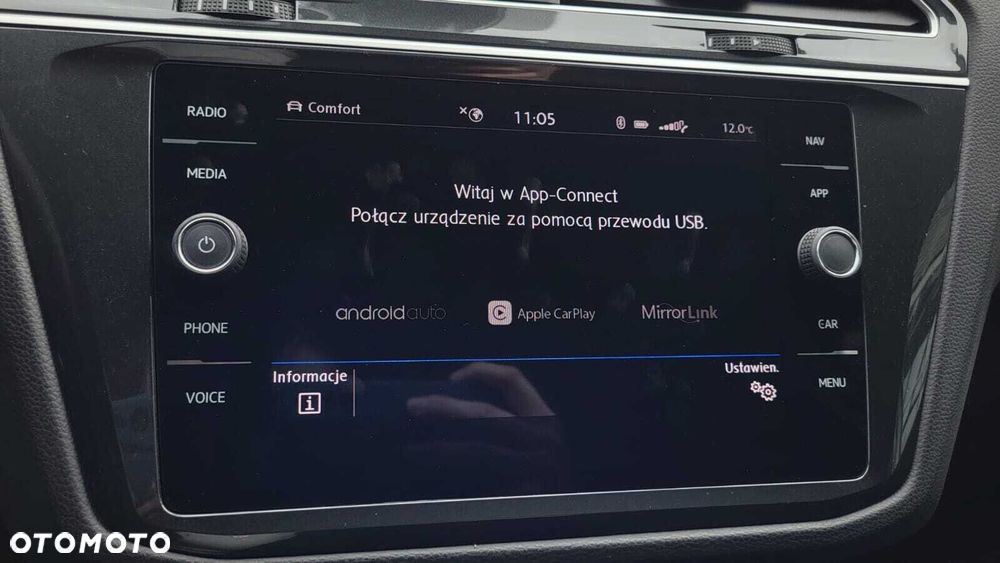 Volkswagen Tiguan - 26