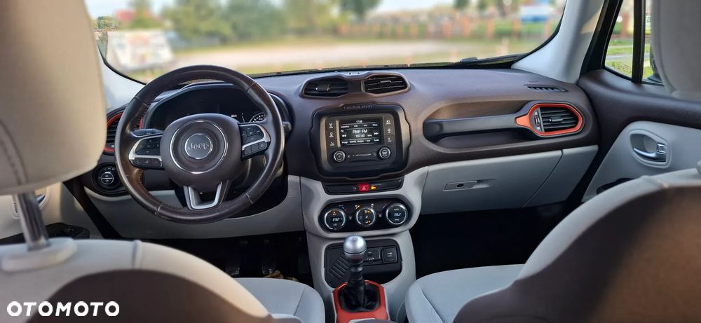 Jeep Renegade - 5