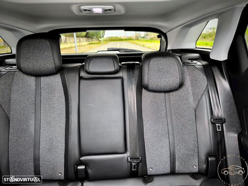Peugeot 3008 PureTech 130 Stop & Start EAT6 Allure - 22