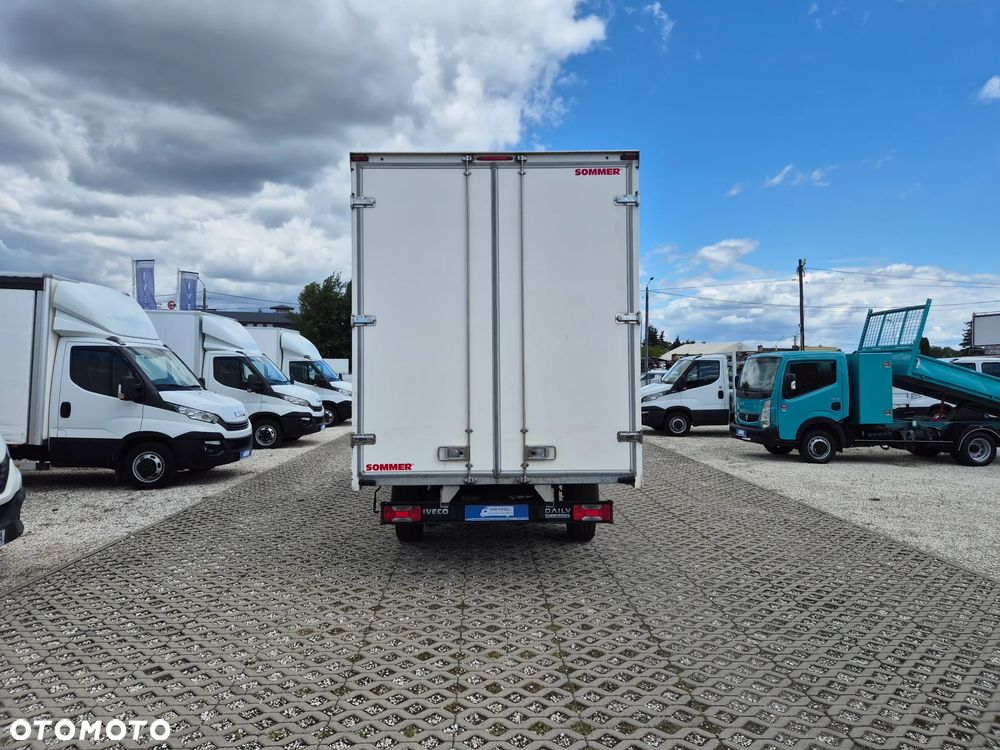 Iveco Daily 35S14 Hi-Matic, kontener 8PAL, pneumatyka, klimatyzacja - 4