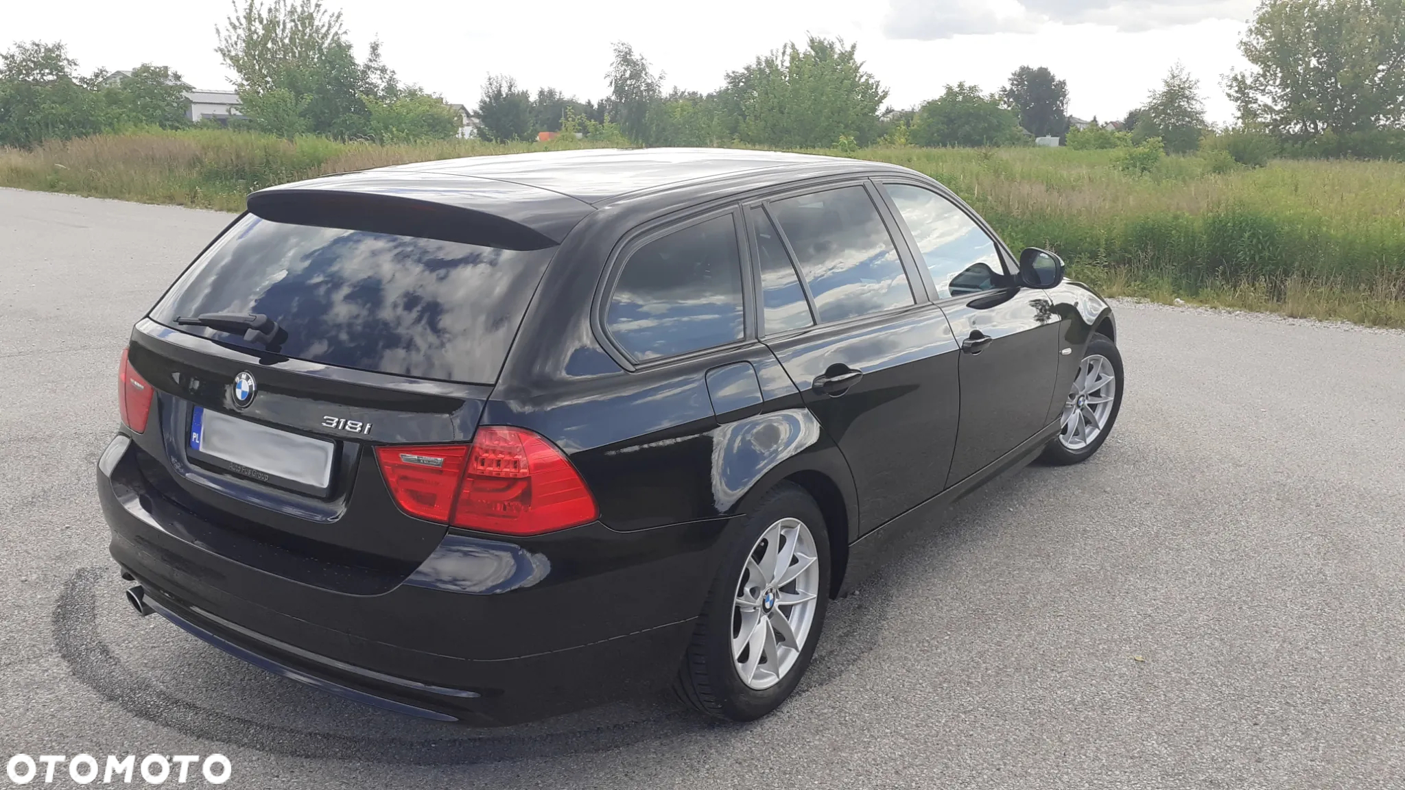 BMW Seria 3 318i - 3