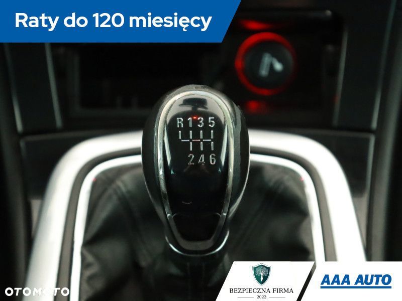 Opel Insignia - 16