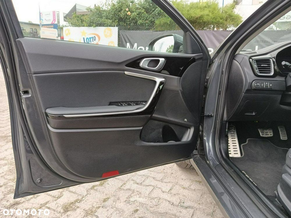 Kia Ceed 1.5 T-GDI L DCT - 10