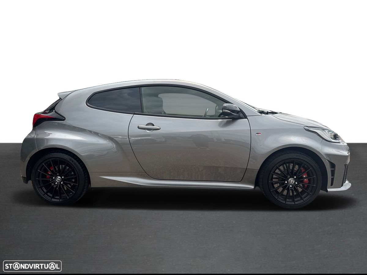 Toyota Yaris GR 1.6 T Legend T/M - 21