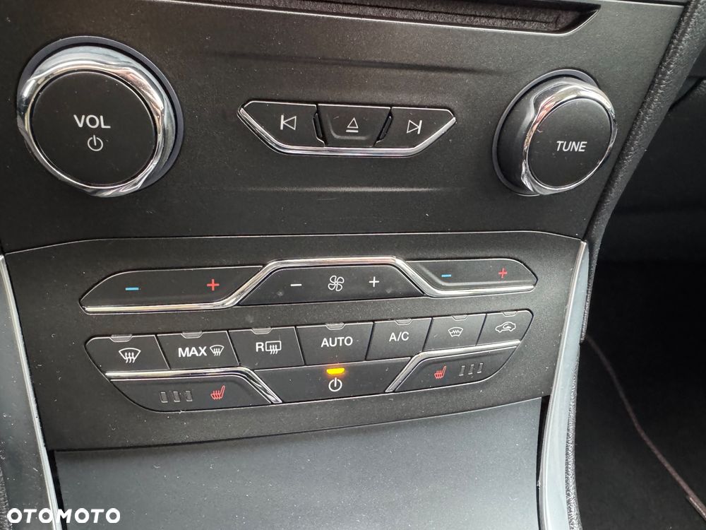 Ford S-Max 2.0 EcoBlue Titanium - 30