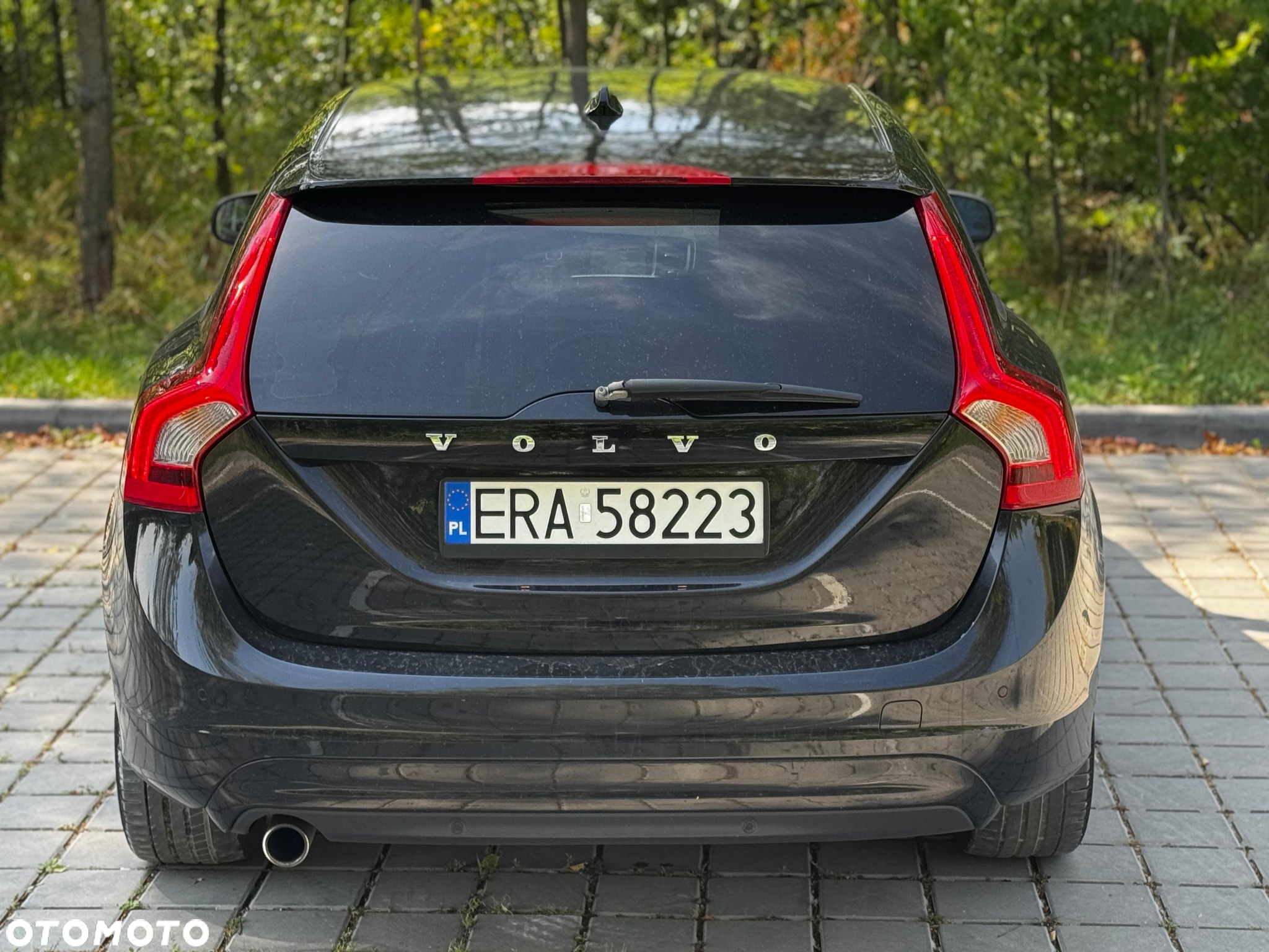 Volvo V60 D2 Drive-E Momentum - 4