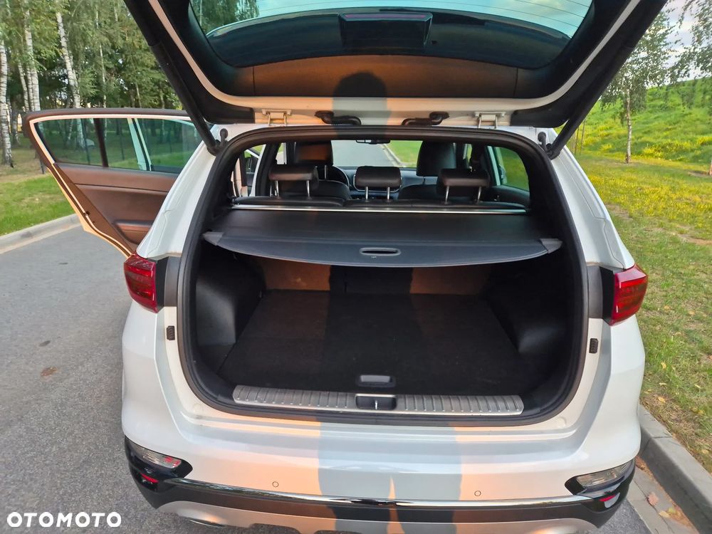 Kia Sportage 2.0 CRDI AWD Eco-Dynamics+ (48V M-H) GT LINE - 13