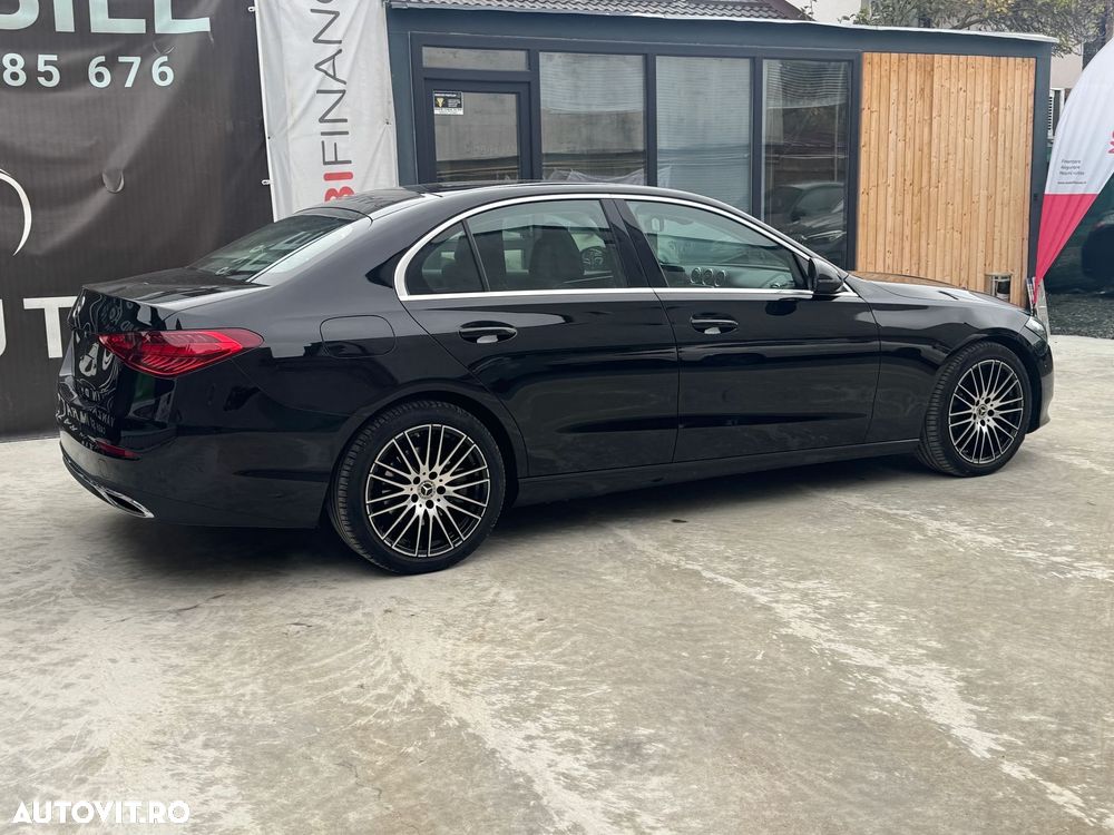 Mercedes-Benz C - 24