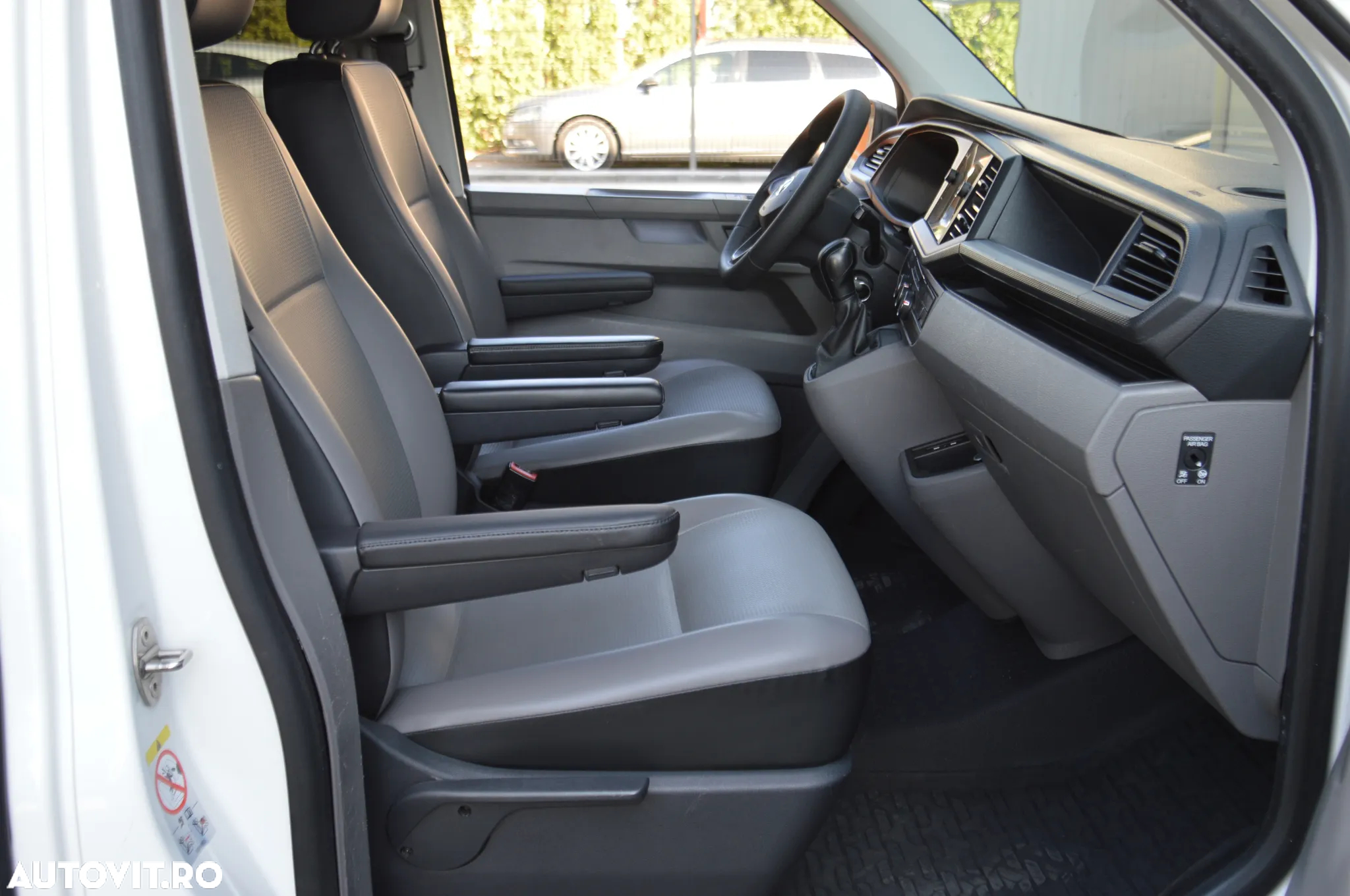 Volkswagen Transporter T6.1 DSG 4MOTION Kurz Plus Comfortline - 9