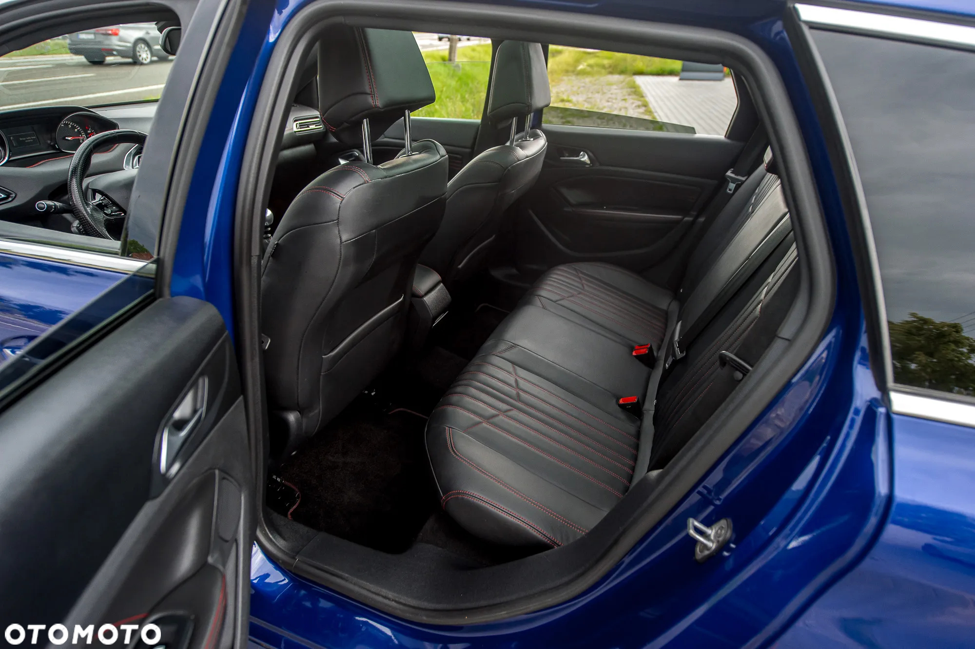 Peugeot 308 SW 1.6 e-THP GT S&S - 7