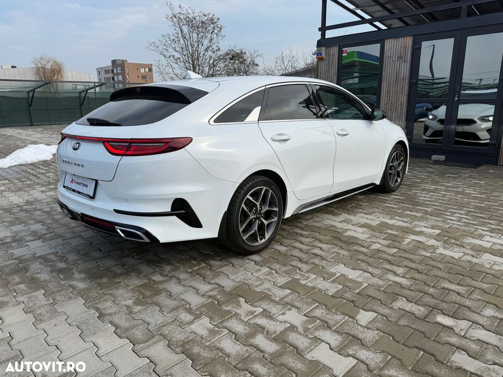 Kia Pro Ceed 1.4 T-GDI DCT7 OPF GT LINE - 6