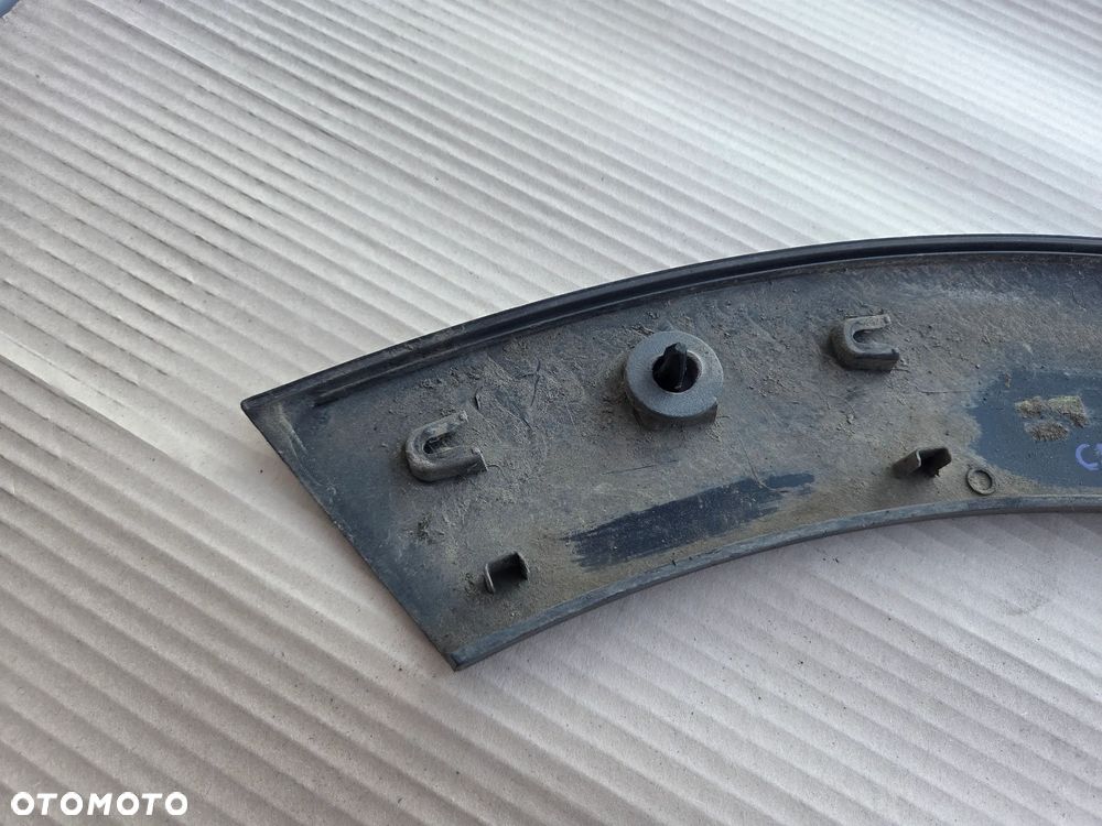 Listwa nakładka na błotnik prawy tył Citroen C3 III 9812088780 - 9