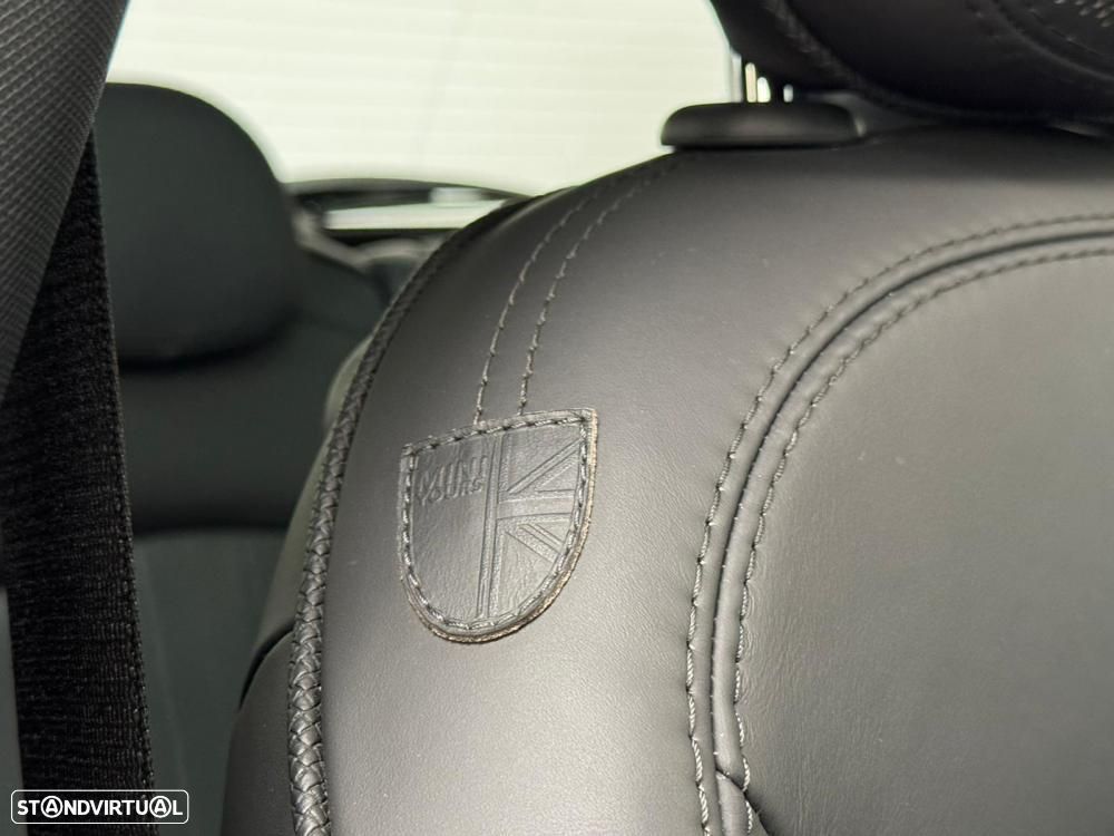 MINI 3 Portas Cooper SE Premium Essential - 25