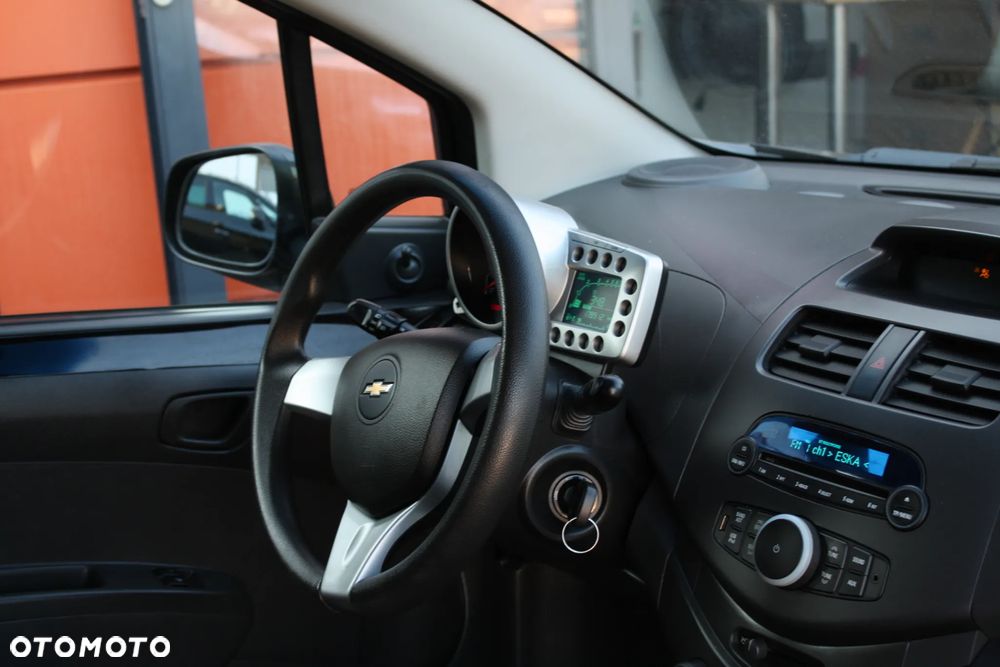 Chevrolet Spark 1.0 Base+ - 19