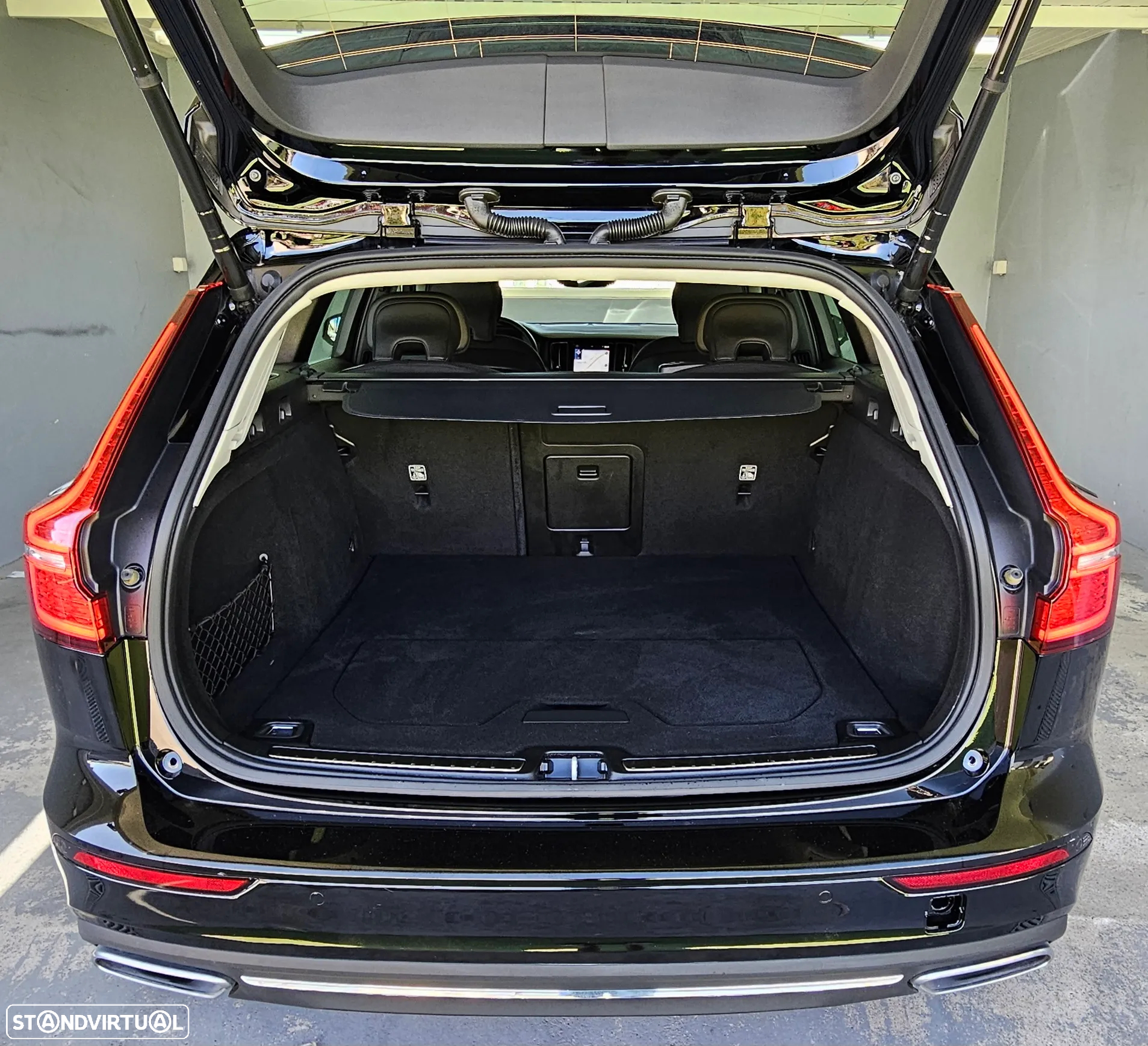 Volvo V60 2.0 T6 AWD TE Inscription - 43