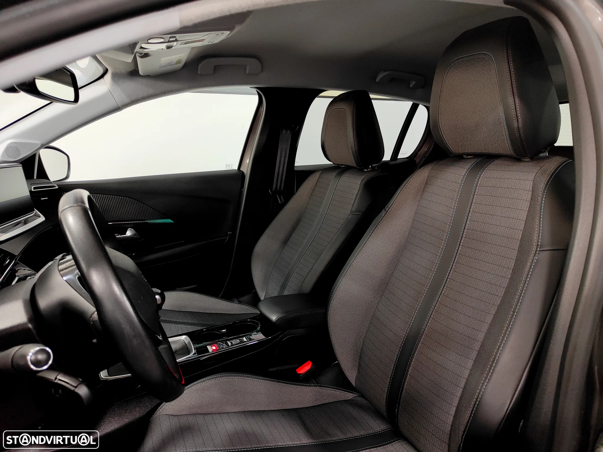Peugeot 208 1.2 PureTech Allure Pack - 36