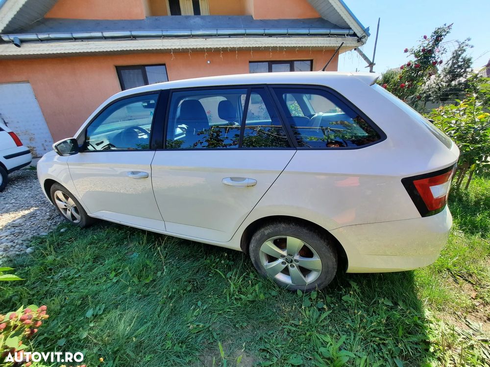 Skoda Fabia - 5
