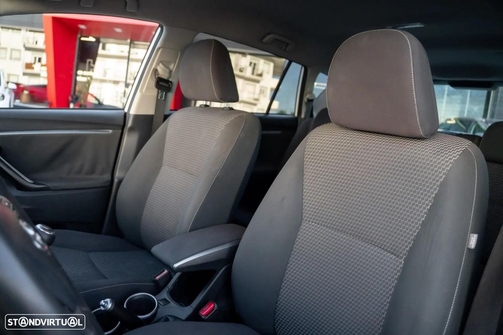 Toyota Verso 1.6 D-4D Comfort - 19