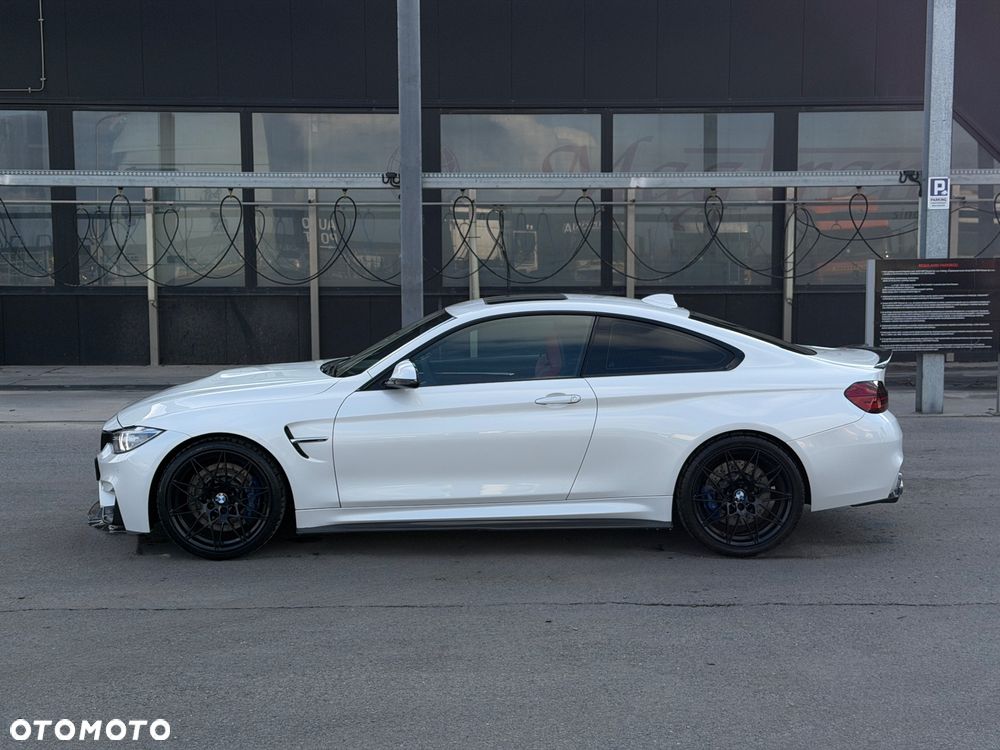 BMW M4 DKG - 7