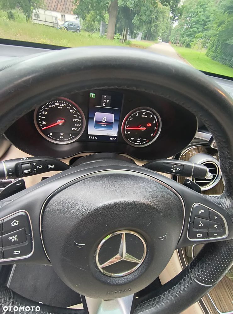 Mercedes-Benz GLC - 20