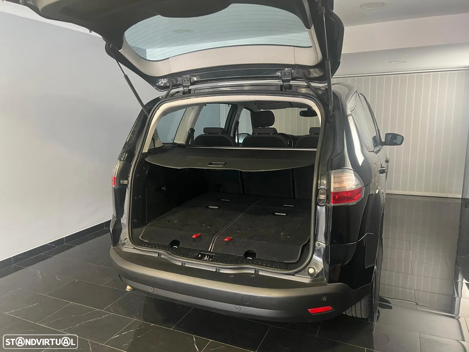 Ford S-Max 1.8 TDCi Titanium 7L - 11