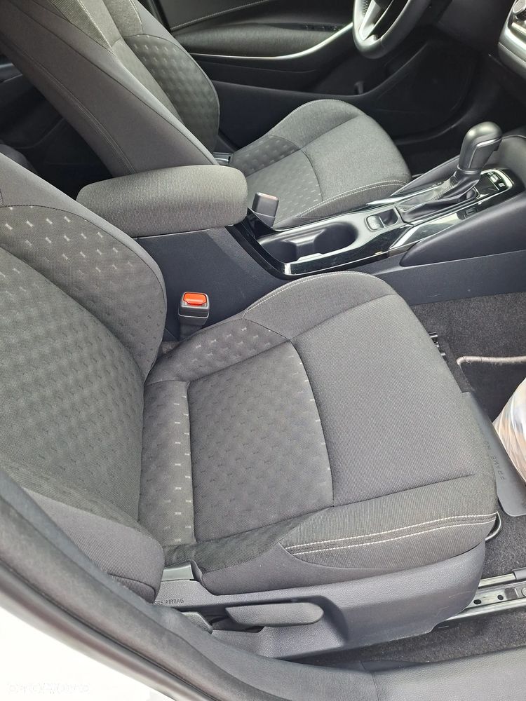Toyota Corolla - 20