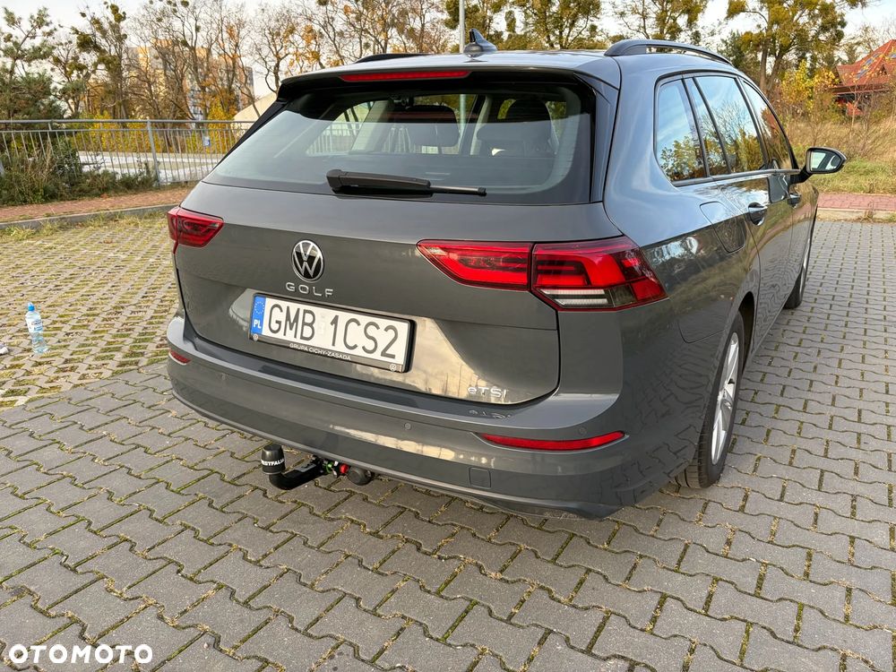 Volkswagen Golf - 8