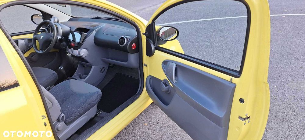 Peugeot 107 - 4