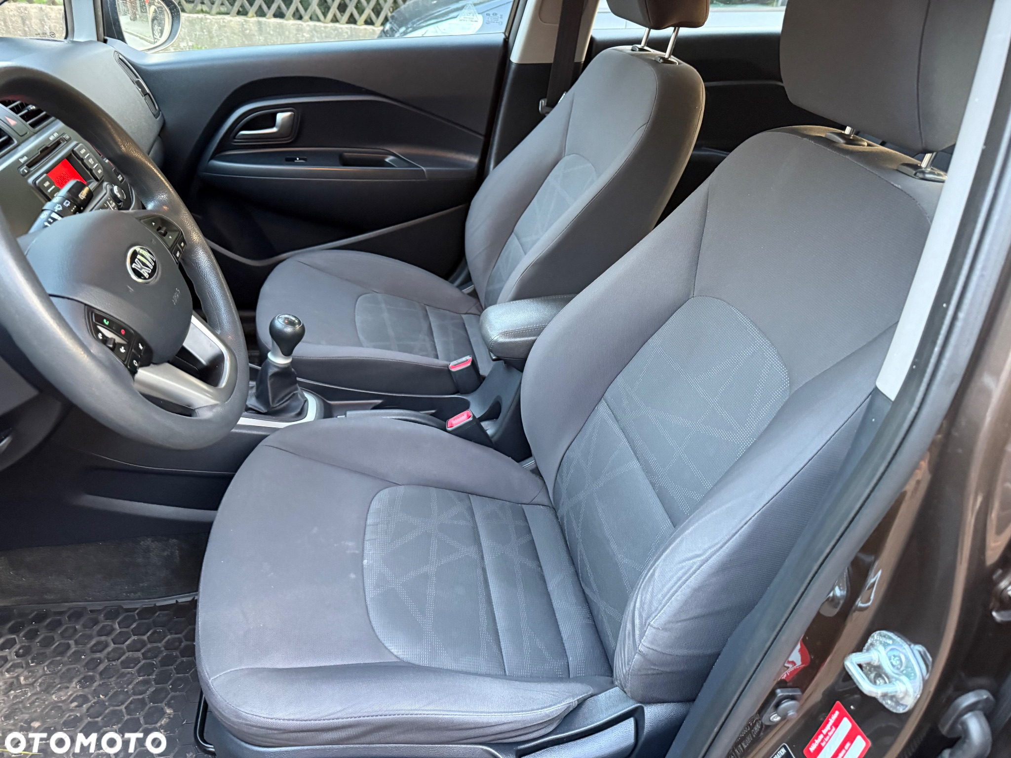 Kia Rio 1.2 Edition 7 - 28